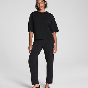 SPANX NWT AirEssentials Desk to Dinner Elbow Sleeve Top